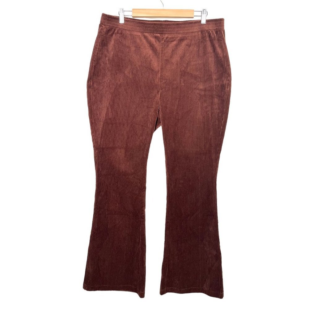 Bagatelle Corduroy Flare leg pull on Curvy Pants corduroy brown size‎ XL